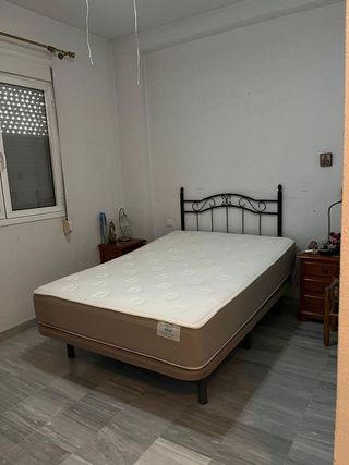 Casa adosada en venta en Gines