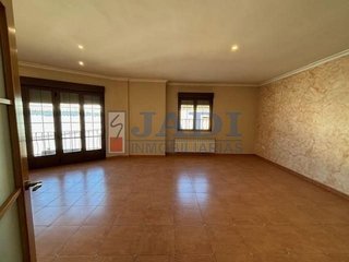 Chalet en venta en Valdepeñas