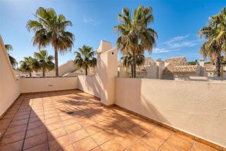 Casa adosada en venta en Elviria en Marbella