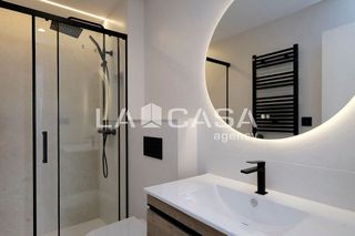 Piso en venta en Can Baró en Barcelona