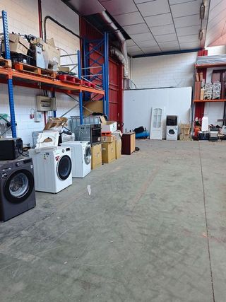 Nave industrial en venta en Santa Cruz - Industria - Polígono Campollano en Albacete