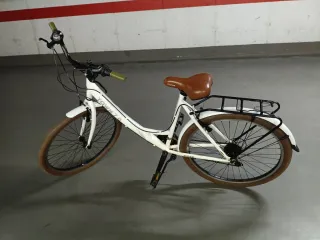 Bicicleta de paseo urbana