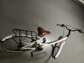 Bicicleta de paseo urbana