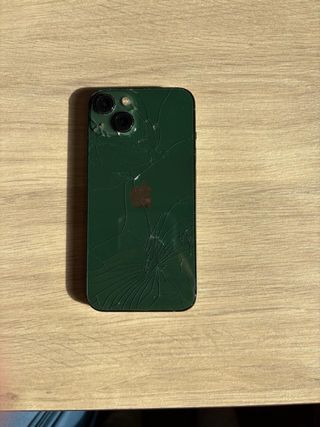 iPhone 13 128GB – Pantalla perfecta – Funciona tod