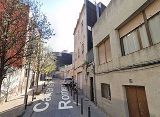 Piso en venta en Fondo en Santa Coloma de Gramanet