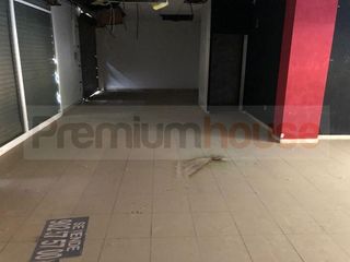 Local comercial en venta en Olesa de Montserrat