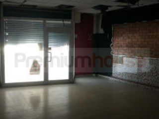 Local comercial en venta en Olesa de Montserrat