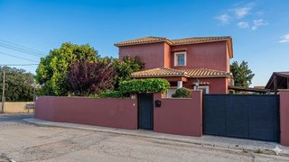 Chalet en venta en La Conarda en Pobla de Vallbona (la)