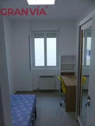 Piso en venta en Universidad - Los Lirios en Logroño