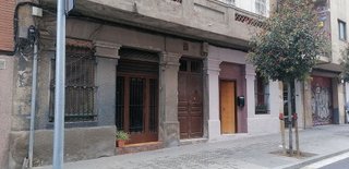 Edificio en venta en La Torrassa en Hospitalet de Llobregat, L´