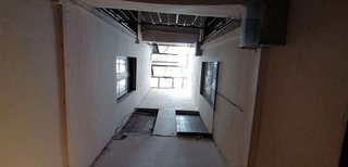 Edificio en venta en La Torrassa en Hospitalet de Llobregat, L´