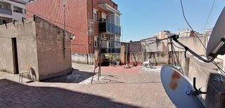 Edificio en venta en La Torrassa en Hospitalet de Llobregat, L´