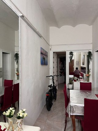 Edificio en venta en La Torrassa en Hospitalet de Llobregat, L´