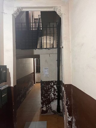 Edificio en venta en La Torrassa en Hospitalet de Llobregat, L´