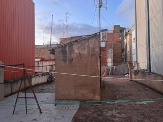 Edificio en venta en La Torrassa en Hospitalet de Llobregat, L´