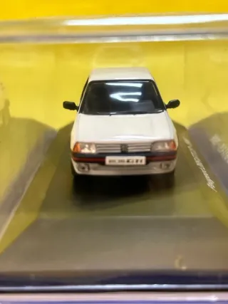 Modellino Peugeot 205 GTI 1/43