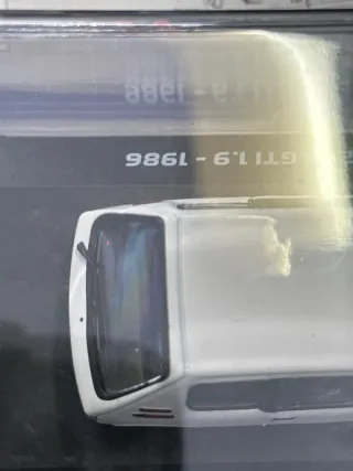 Modellino Peugeot 205 GTI 1/43