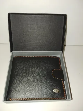 Cartera polipiel negra