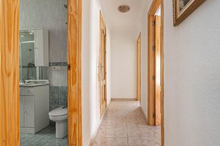 Chalet en venta en Guadix