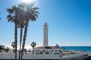 Piso en venta en Centro Internacional en Torrox