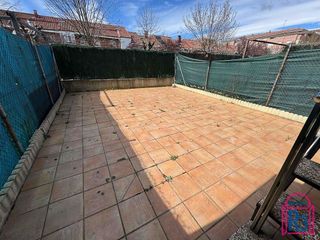 Casa adosada en venta en Trobajo del Camino en San Andrés del Rabanedo