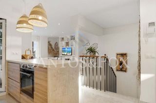 Piso en venta en Nueva Andalucía centro en Marbella