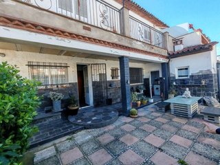 Casa pareada en venta en Sant Narcís en Girona