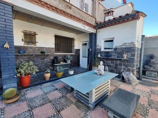 Casa pareada en venta en Sant Narcís en Girona