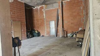 Local comercial en venta en Mas Rampinyó - Carrerada en Montcada i Reixac
