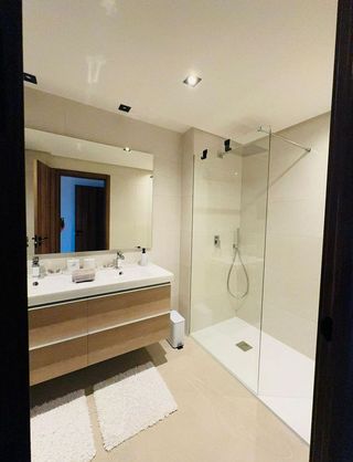 Piso en venta en Los Naranjos - Las Brisas en Marbella