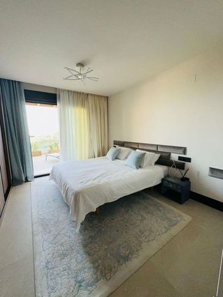 Piso en venta en Los Naranjos - Las Brisas en Marbella