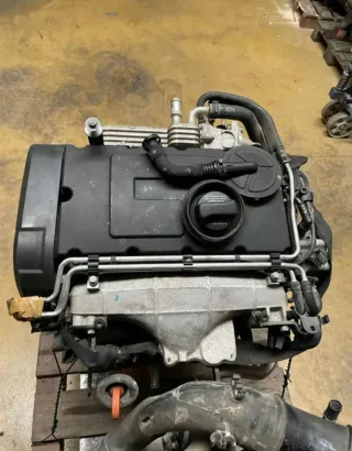 Motor 2.0 TDI VAG VOLKSWAGEN BKD