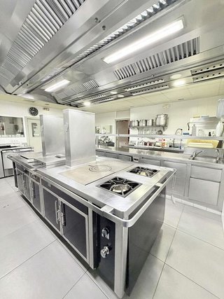 Local comercial en venta en Tavernes de la Valldigna