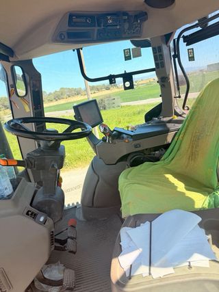 Tractor Case IH Optum 270 CVX
