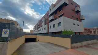 Garaje en venta en Portillejo - Valdegastea en Logroño