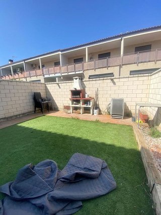 Casa adosada en venta en Cintruénigo