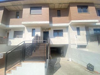 Casa adosada en venta en Cintruénigo