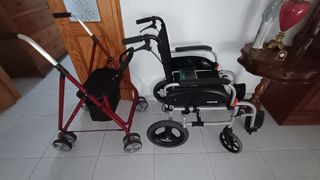 Silla de ruedas y andador