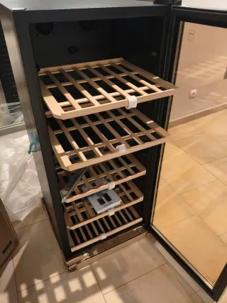 Vinoteca 91 botellas