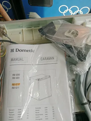 Nevera Trivalente Autocaravana