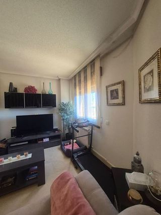 Chalet en venta en Polígono - Carrefour en Ávila