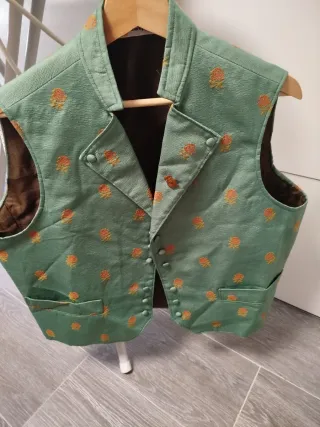 Chalecos falleros L - 20€