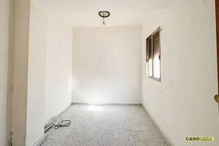 Piso en venta en Ciudad Jardín - Tagarete - El Zapillo en Almería