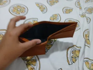 Cartera Tommy Hilfiger Marrón