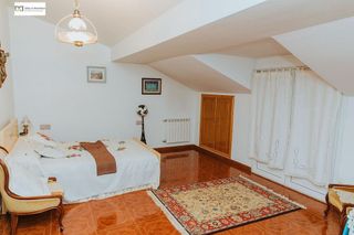 Chalet en venta en Cacabelos