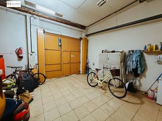 Chalet en venta en Cacabelos