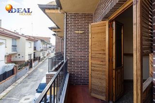 Chalet en venta en Zubia (La)