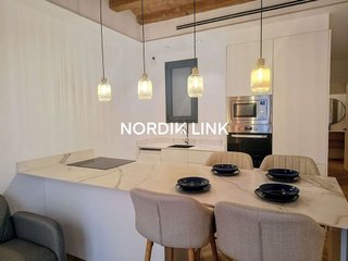 Piso en venta en El Raval en Barcelona