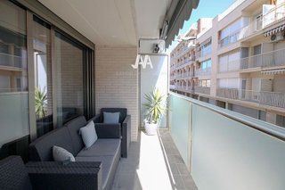 Piso en venta en Llevant en Igualada