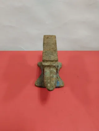 Mini yunque decorativo